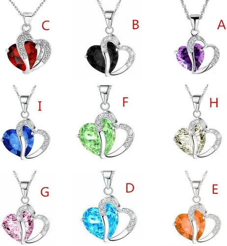 Vista 3 de ZYooch - Dije con la palabra Mom grabada para mujer, collar de compromiso de diamantes de imitación, joyas para regalar