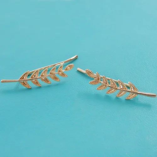 Vista 3 de Humble Chic 14K Gold Plated or Silver Tone Ear Crawler Earrings for Women - Delicate Leaf Ear Climbers, Hypoallergenic Ear Cuff Studs, Safe for