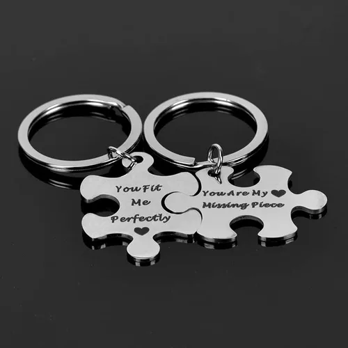 Vista 3 de Llavero a juego para parejas para novio, novia, cumpleaños, aniversario, regalos de Navidad para marido, esposa, pareja, rompecabezas, llavero