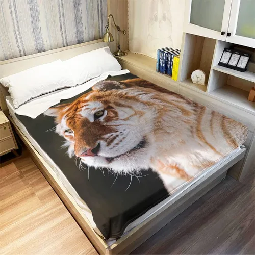 Vista 3 de HommomH Manta de retrato de tigre, 60 x 80 pulgadas, diseño de fotografía de animales salvajes, manta decorativa de forro polar suave y acogedora