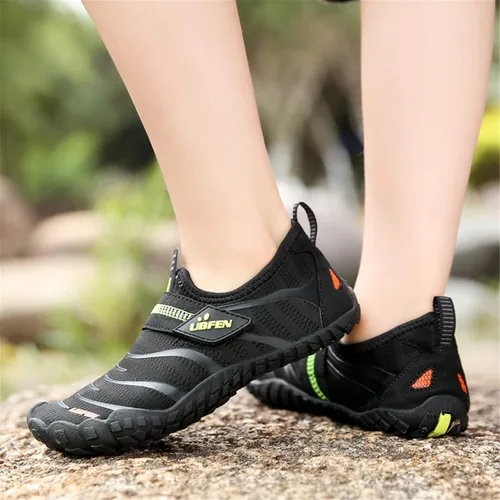 Vista 6 de UBFEN - Zapatos de agua para niños y niñas - Ligeros y de secado rápido, para playa, deportes, natación y piscina - Disponibles para bebés, niños