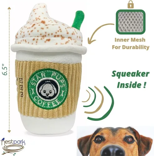Vista 4 de Nestpark Parody Star Pups - Juguete de café para perros Pup'kin Spice Latte – Divertido juguete de felpa chirriante para perros medianos, pequeños
