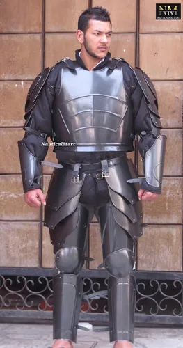 Vista 3 de NauticalMart Armor ConQuest Undead - Conjunto completo de armadura medieval negra