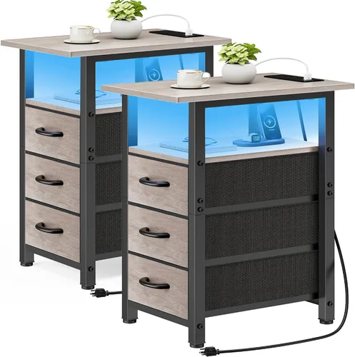 Vista 17 de Vagusicc Mesita de noche negra con estación de carga y luces LED, mesa auxiliar estrecha, mesita de noche LED con 3 cajones de tela para dormitorio