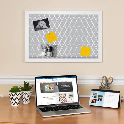 Vista 2 de PinPix Tablero de anuncios de corcho personalizado de 30 x 20 pulgadas, tablero de póster gris cuatrifolio con un tablero de fotos estilo lienzo