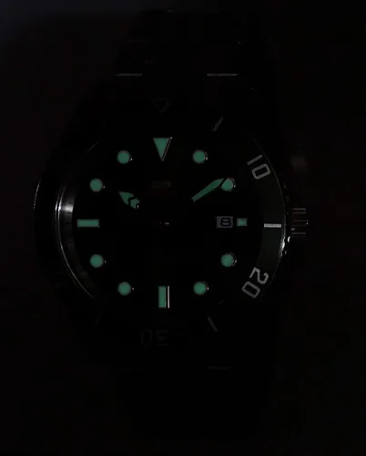 Vista 3 de Seiko Serie 5 reloj automático para hombre con esfera verde SRPB93, Verde, Moderno