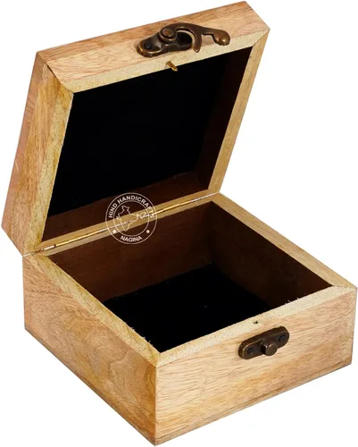 Vista 11 de Urna de madera antigua hecha a mano con grabado del árbol de la vida tallada a mano para mujeres y hombres, joyas Acentos de decoración del hogar