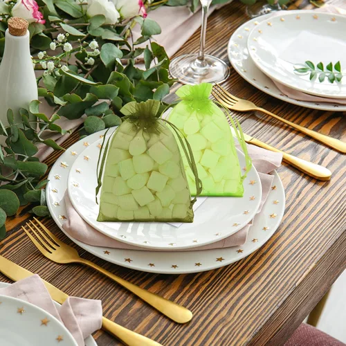 Vista 7 de Whaline 120 bolsas de organza con cordón, bolsa de regalo verde, bolsas de regalo de fiesta de Navidad, bolsas de regalo de fiesta de Navidad, verde
