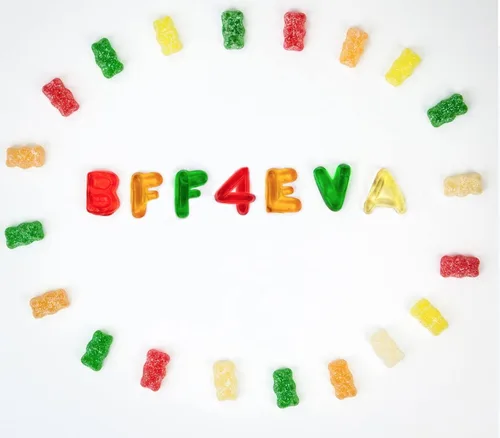 Vista 3 de HARIBO Caramelos de goma, letras del alfabeto, bolsa de 5 onzas (paquete de 12)