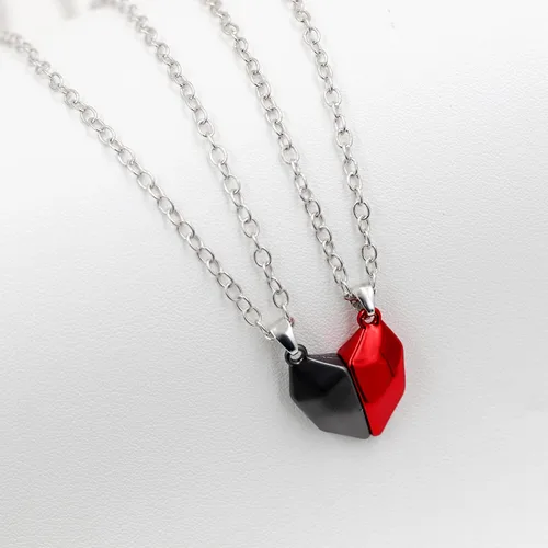 Vista 4 de 2 collares magnéticos a juego con corazón de amor BFF para hombres y mujeres, juego de collares personalizados con nombre para parejas, 2 mejores