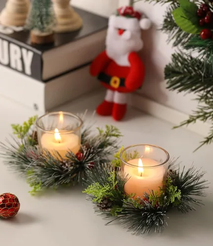 Vista 6 de Anillo de Vela de Navidad, 4 Piezas Velas Votivas con Bayas Rojas y Piña, Anillo de Vela de Navidad para Decoración de Centro de Mesa de Boda