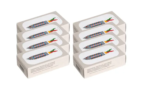 Vista 7 de Sardinas pequeñas enlatadas en salsa de tomate por Jose Gourmet, Sardinas portuguesas capturadas en la naturaleza, pescado enlatado en salsa