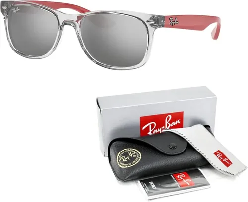 Vista 3 de Ray-Ban Junior - Lentes de sol Wayfarer RJ9052S cuadrados para niños y niñas + paquete con kit de gafas de diseñador iWear