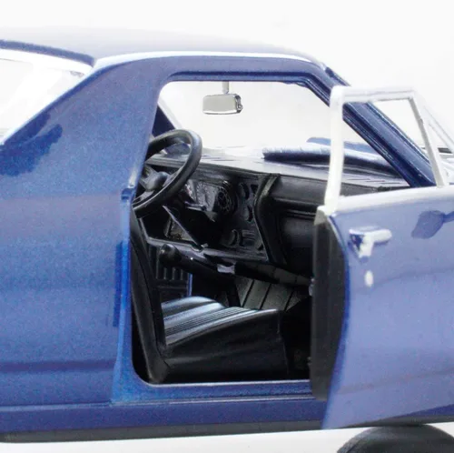Vista 4 de MotorMax 1:24 Escala American Classics 1970 Chevrolet El Camino SS 396 Modelo de Coche Diecast