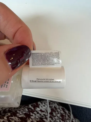 Vista 8 de Manucurist Active Icons Duo - Juego de esmaltes de uñas Active Bright, Active Plump - Fortalecedor de uñas, esmalte iluminador y cuidado, regalos