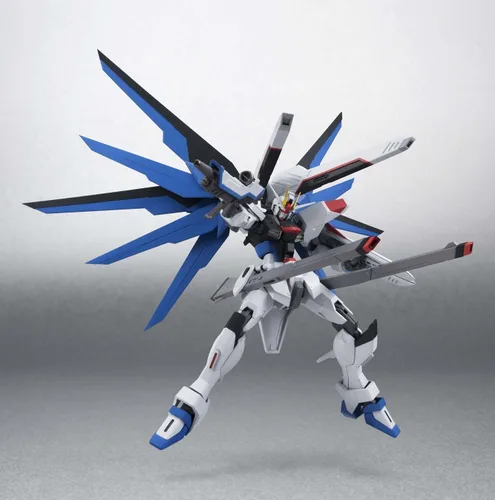 Vista 5 de TAMASHII NATIONS Bandai Robot Spirits Freedom Gundam Seed Figura de acción
