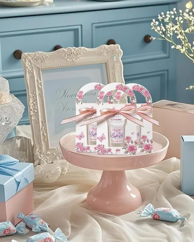 Vista 8 de Regalitos para Baby Shower para Invitados - 50 Juegos Temática de Mariposa Baby Shower una Pequeña Mariposa Está en Camino Vasos de Chupito y Cajas