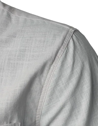 Vista 4 de ZEROYAA Camisas de manga corta con botones y algodón y lino para hombre, ligeras, con bolsillo