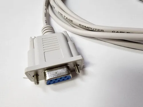 Vista 4 de Cable de extensión DB9 macho a hembra RS232 de 10 pies, 9 pines rectos, para computadora portátil, redes de datos, dispositivos periféricos seriales