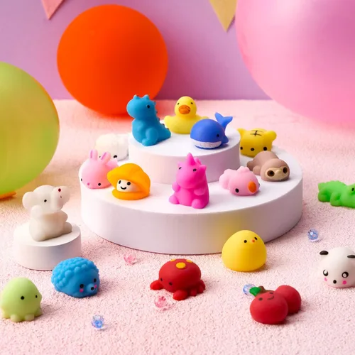 Vista 7 de JOYIN Mochi - Juego de juguetes squishy, paquete aleatorio de 25 mini squishy mochi, recuerdos de fiesta para niños, juguetes kawaii para aliviar