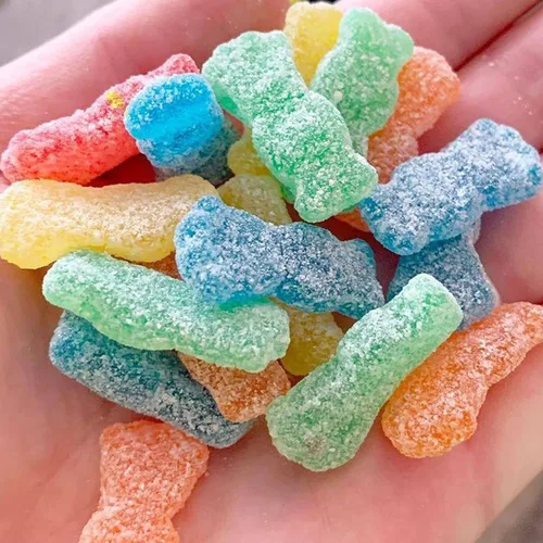 Vista 5 de SOUR PATCH KIDS - Caramelos suaves y masticables, tamaño familiar, bolsa de 1.8 libras (paquete de 2)