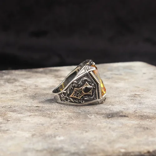 Vista 2 de BayVog Anillo de plata de ley 925 con piedra de citrino para hombre, anillo de citrino para hombre, anillo grabado hecho a mano para hombre, anillo