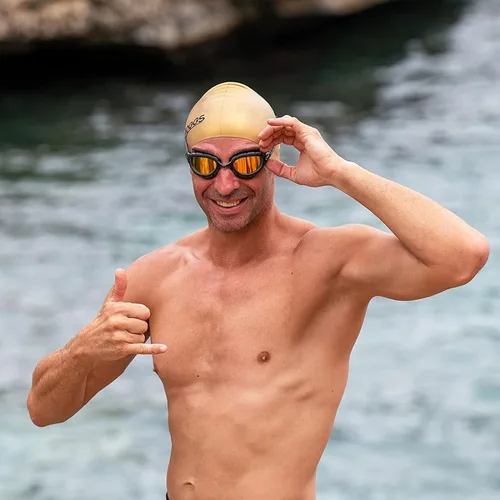Vista 6 de Zoggs Gafas de natación unisex de titanio Predatоr para adultos con junta ultra ajustada y lentes curvos espejados con protección UV antivaho