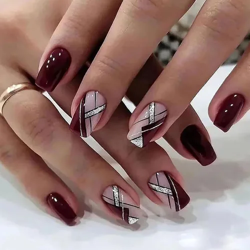 Vista 31 de 24 uñas postizas cortas a presión, color rosa RTKHFZE con diseño de mariposa blanca y diamantes de imitación, uñas postizas cuadradas de cobertura