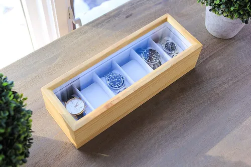 Vista 5 de Case Elegance caja organizadora de relojes de madera sólida con visualización superior de vidrio Madera clara