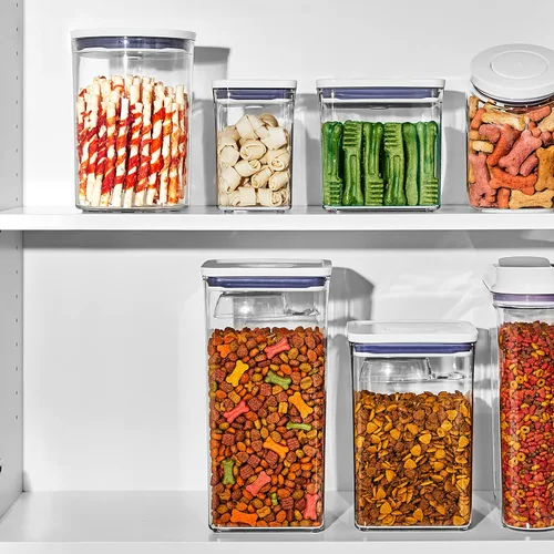 Vista 10 de OXO Good Grips Recipiente POP para mascotas – 2.6 L/2.8 Qt Ideal para hasta 3 libras de comida para perros o 2 libras de comida para gatos Blanco