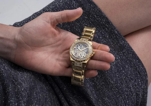 Vista 8 de Guess 35mm Bracelet Watch
