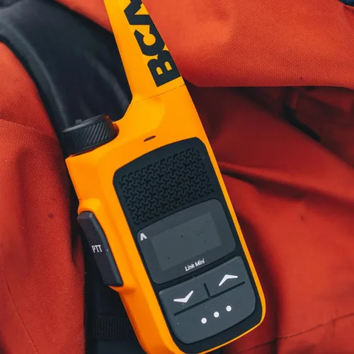 Vista 9 de BCA Radio de acceso al país BC Link Mini - Comunicador FRS Backcountry