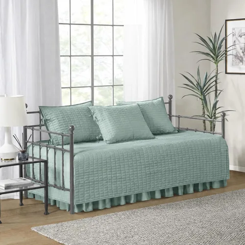 Vista 15 de Comfort Spaces Funda para sofá cama de lujo de doble cara - Acolchado, ropa de cama acogedora para todas las estaciones con falda de cama, fundas a