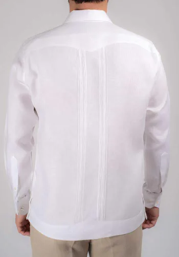 Vista 3 de Camisa Lino Guayabera Manga Larga. Detalles Estampado.