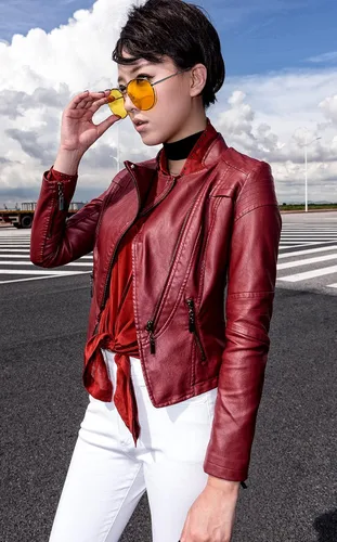 Vista 3 de chouyatou Chaqueta acolchada de piel sintética con cremallera a la moda para mujer