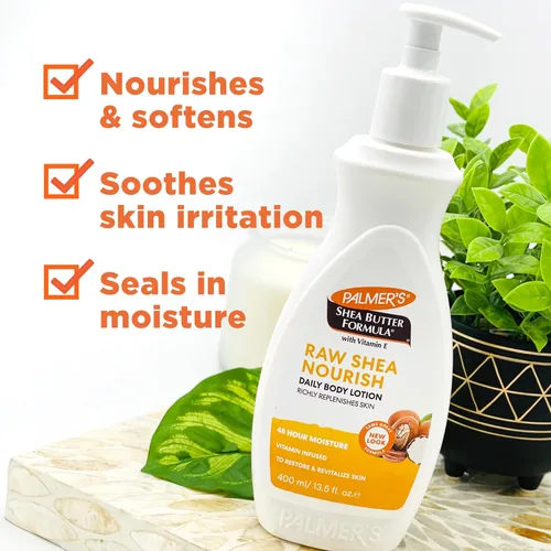 Vista 3 de Palmer's Fórmula de Karité Loción Corporal de Karité Pura, Botella con Bomba, 13.5 Onzas A nourishing daily hand & body moisturizer with Vitamin E