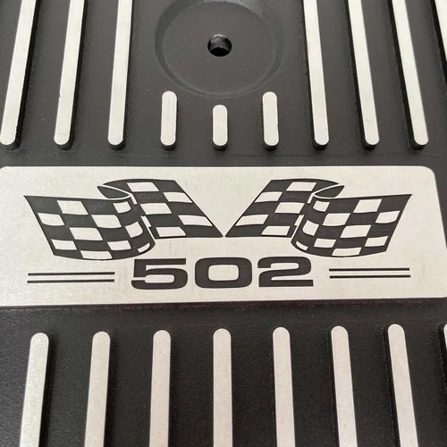 Vista 3 de Big Block Chevy 502 Flag Logo - Kit de filtro de aire redondo de 13 pulgadas - Negro - Ansen USA