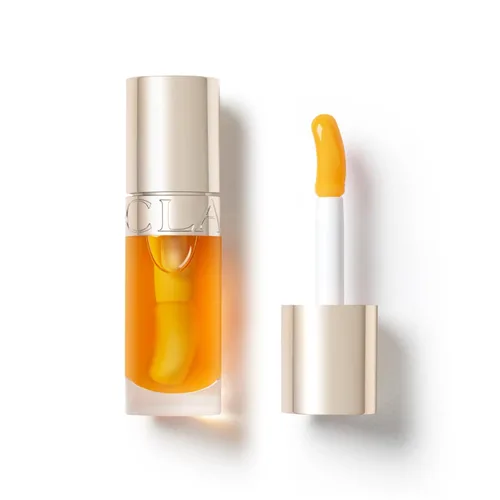 Vista 26 de Clarins Lip Comfort Oil Aceite labial hidratante, nutritivo y humectante Acabado ligero, alto brillo Calma, conforta y protege los labios