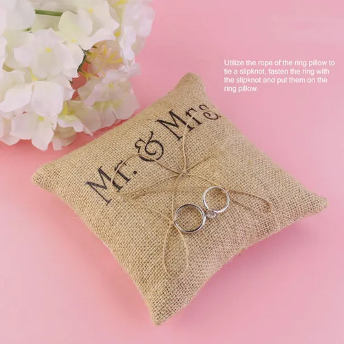 Vista 3 de TINKSKY Mr Mrs - Almohada de anillo de boda de arpillera y yute con lazo
