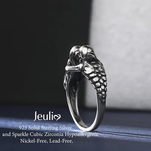 Vista 4 de Jeulia Anillos góticos de calavera negra de plata de ley con diseño de beso de la muerte para mujeres, hombres, parejas, joyería de Halloween