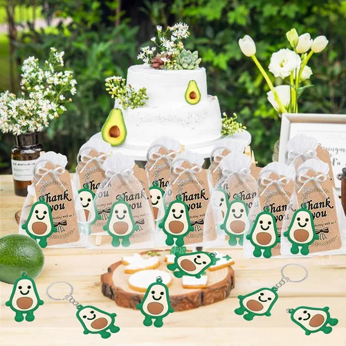 Vista 3 de CiciBear Paquete de 24 llaveros de aguacate para decoración de fiesta para invitados, fiesta temática de frutas, baby shower, fiesta escolar
