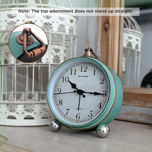 Vista 2 de Peakeep 4" Pequeño Reloj Despertado Retro Analógico a Batería para Decoración de Habitación, Reloj de Noche Silencioso Elegante para Escritorio
