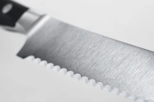 Vista 2 de Wüsthof Classic IKON - Cuchillo para pan (8 pulgadas), color negro