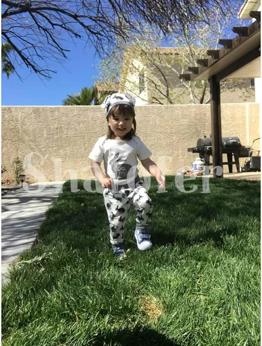 Vista 2 de Shalofer Mameluco de conejo con estampado de conejo para bebés y niñas, Blanco