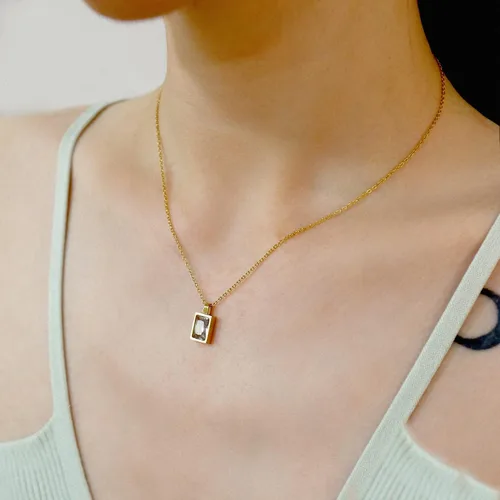 Vista 4 de Badu Collar de lágrima creada en oro de 18 quilates de 0.39 x 0.394 pulgadas para mujer, joyería de circonita cúbica solitaria, día de la madre