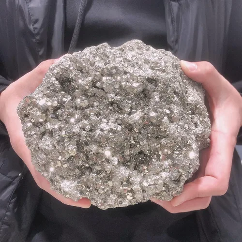 Vista 4 de Para 1 pieza de piedra de cristal de pirita natural irregular de cuarzo de larón áspero para enseñanza de espécimen de gema de pirita, piedras