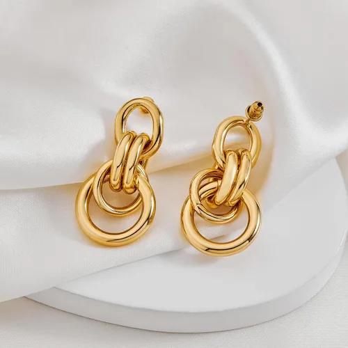 Vista 5 de YUJIE Aretes de eslabones dorados para mujer, aretes de eslabones geométricos de varios estilos