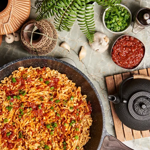 Vista 9 de Lee Kum Kee Salsa de frijoles (13 onzas – 1 paquete), salsa Toban, estilo Sichuan, especias suaves, perfecta para freír, fideos, mariscos, mapo tofu