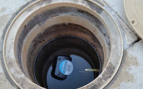 Vista 3 de [Usado] Dial Manufacturing. Nivelador de agua flotador para alberca. De latón, 3/8 pulgadas MPT.