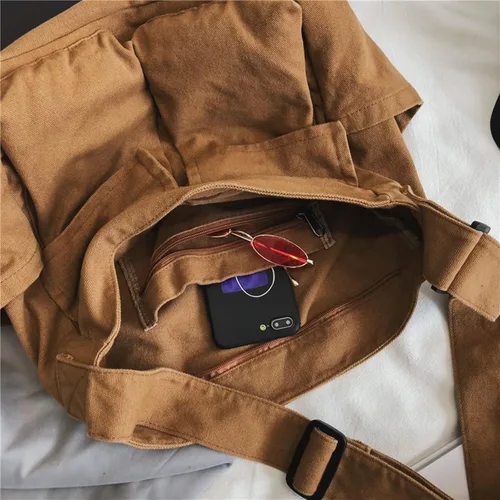 Vista 5 de Bolso mensajero de lona grande, bolso cruzado tipo hobo para mujeres y hombres, bolsa de hombro con múltiples bolsillos, bolsa de mensajero de lona